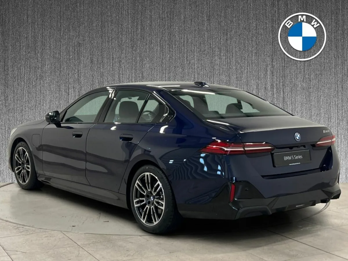 BMW 5-Series 530e M Sport- IMMEDIATE DELIVERY - Image 3