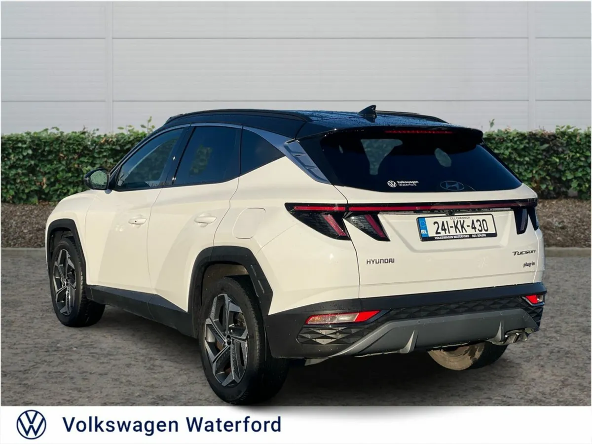 Hyundai Tucson 4WD Executive Plus PHEV Auto - Image 4