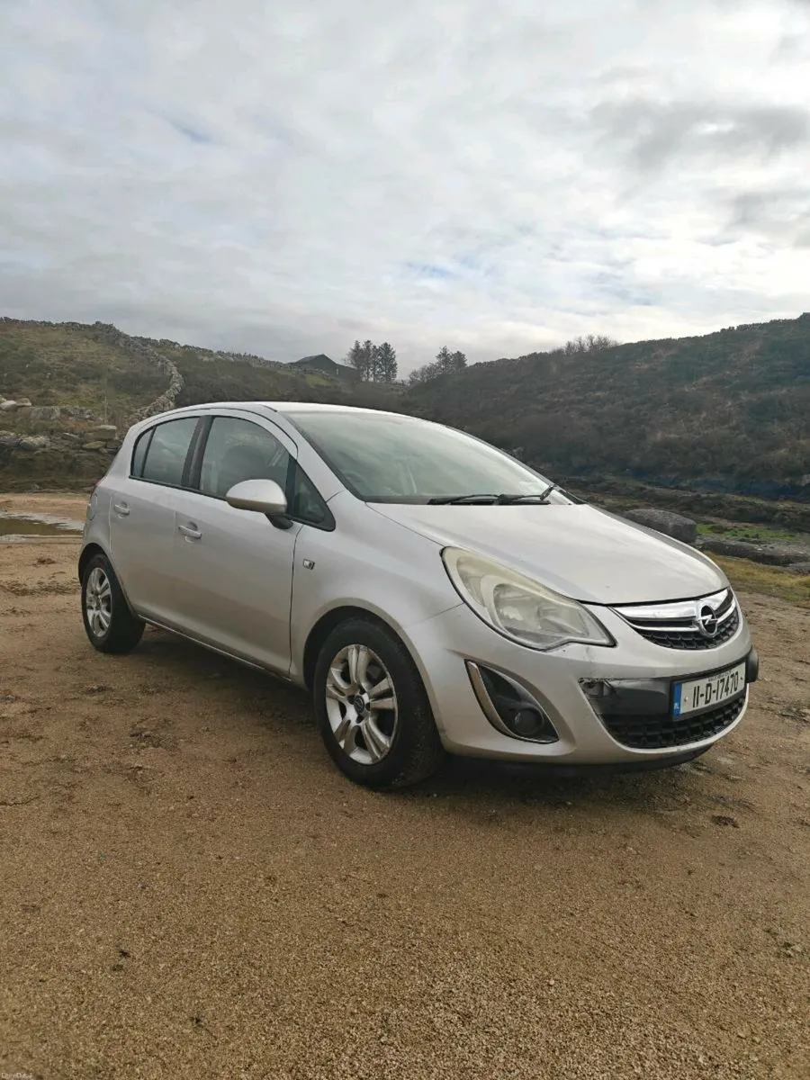 Opel Corsa 2011 Diesel - Image 1