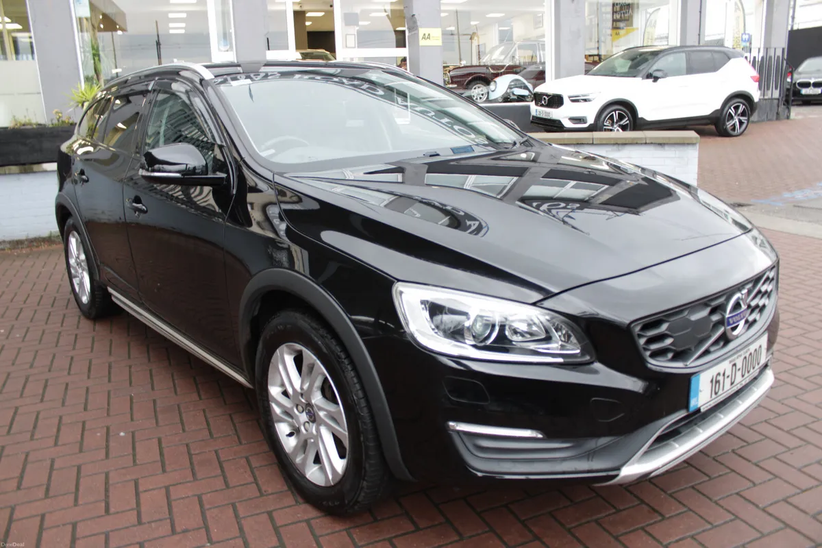 2.0D4 180BHP  CROSS COUNTRY EDITION 5DR ESTATE AUT - Image 2