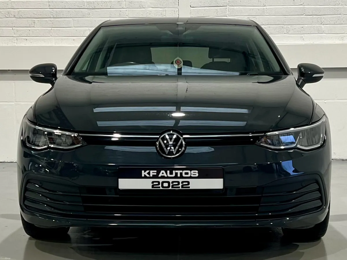 Volkswagen Golf Life 2.0TDI 6 Speed Manual 115bhp - Image 2