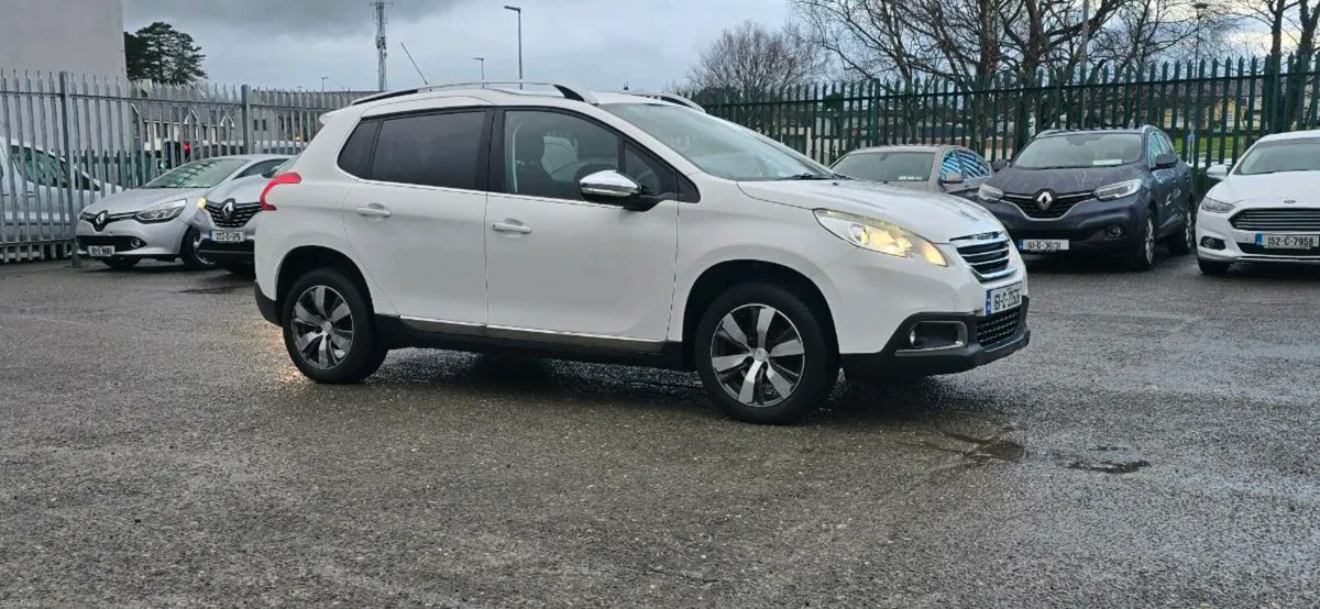 Peugeot 2008 - Image 4