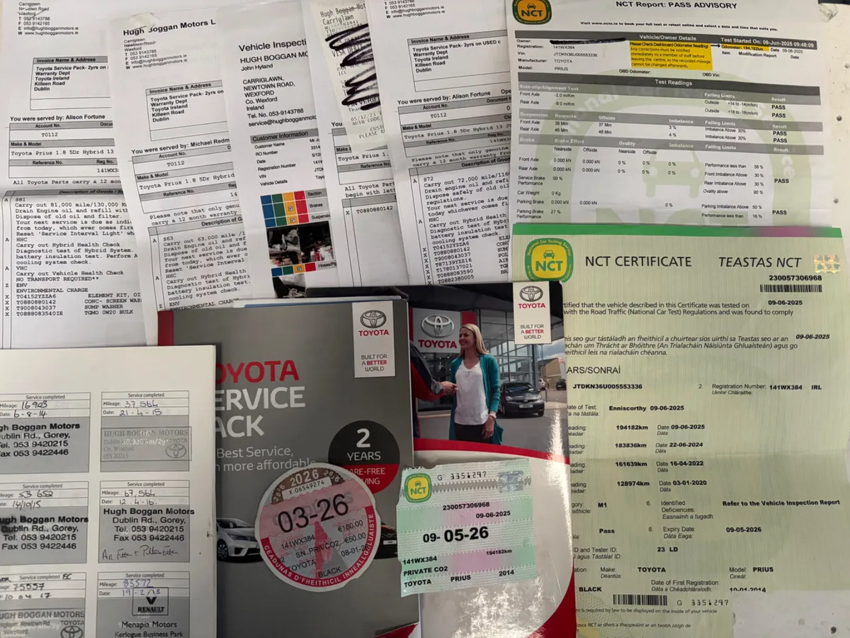 2014 TOYOTA PRIUS HYBRID LUXURY FTSH - Image 3