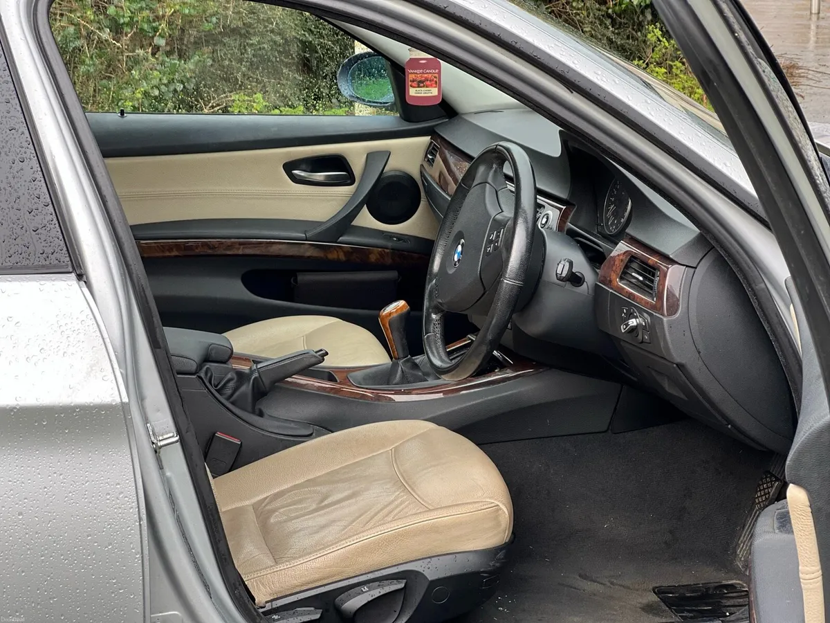 BMW 316I nct05/26 tax 01/26 - Image 2