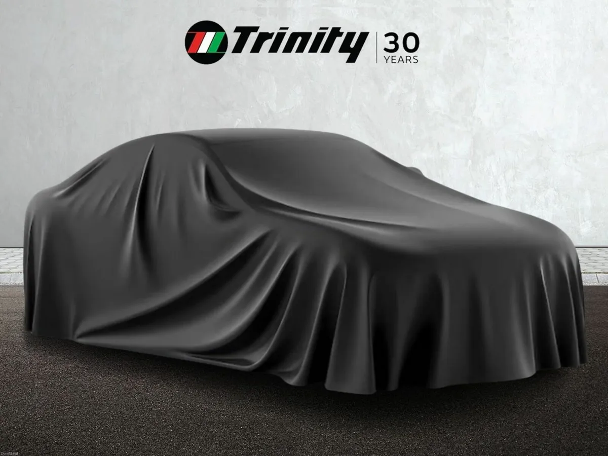 Mercedes-Benz GLC ** GLC 300e URBAN EDITION ** 4 M - Image 1