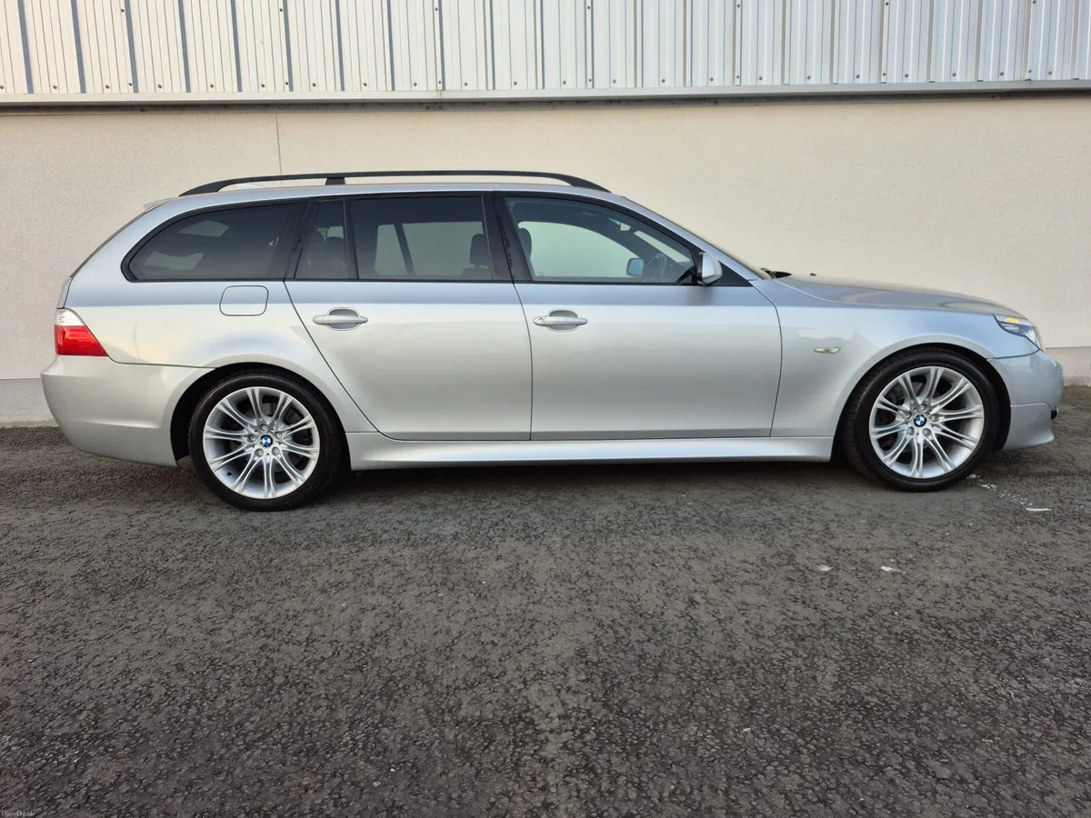 BMW LCI 530d Touring. - Image 3