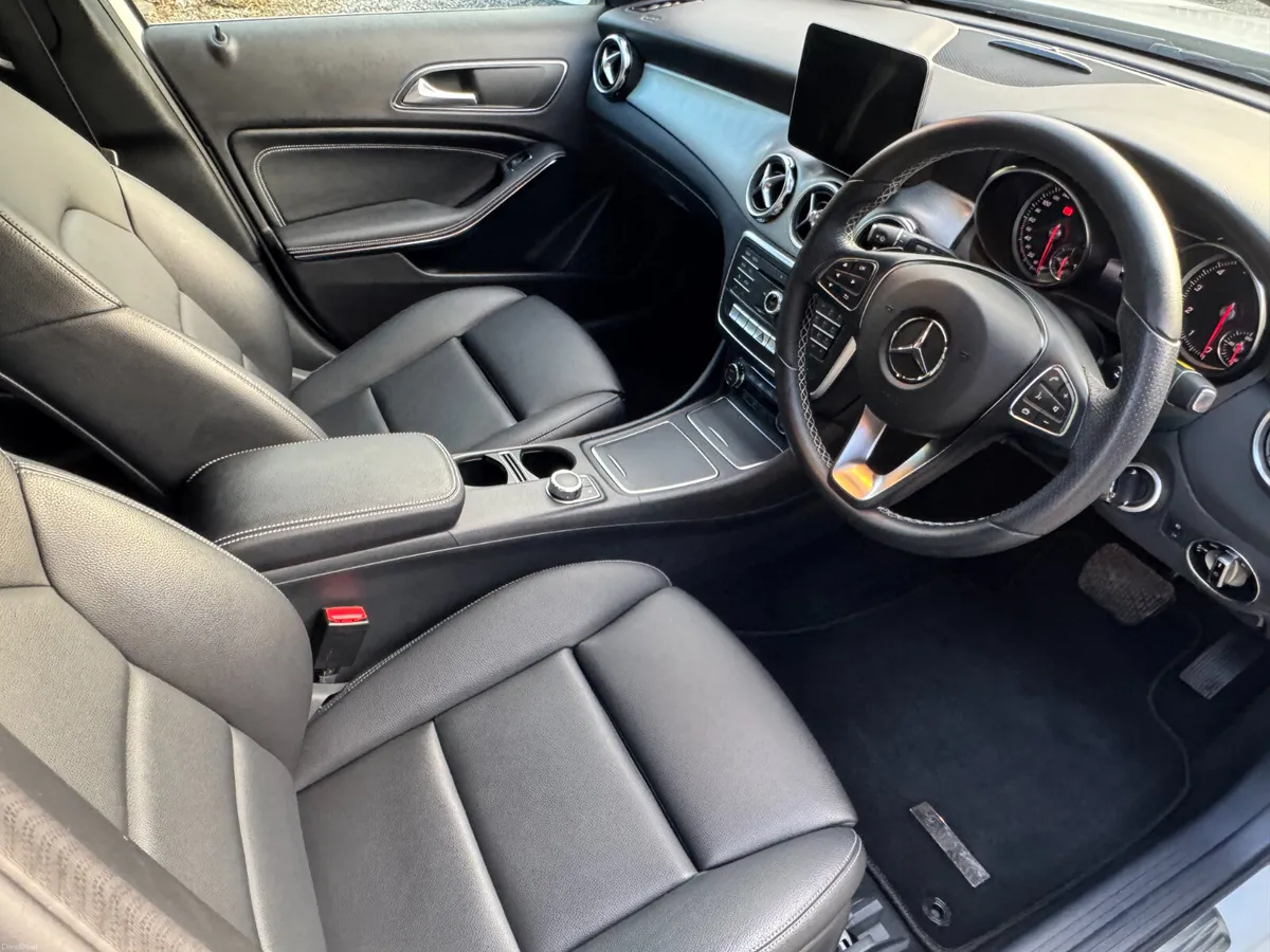 2017 Mercedes GLA 1.6 Auto Low Mileage - Image 4