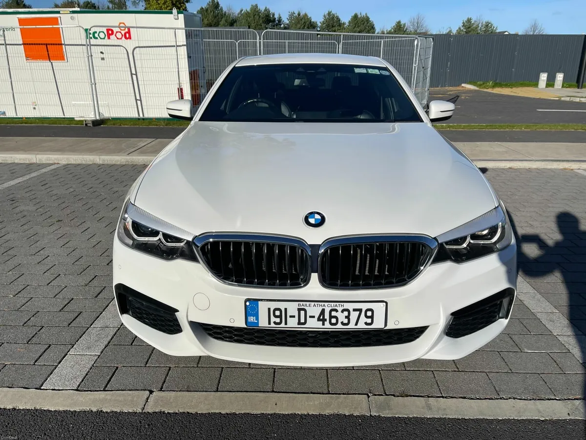 BMW 5-Series 2019 - Image 1