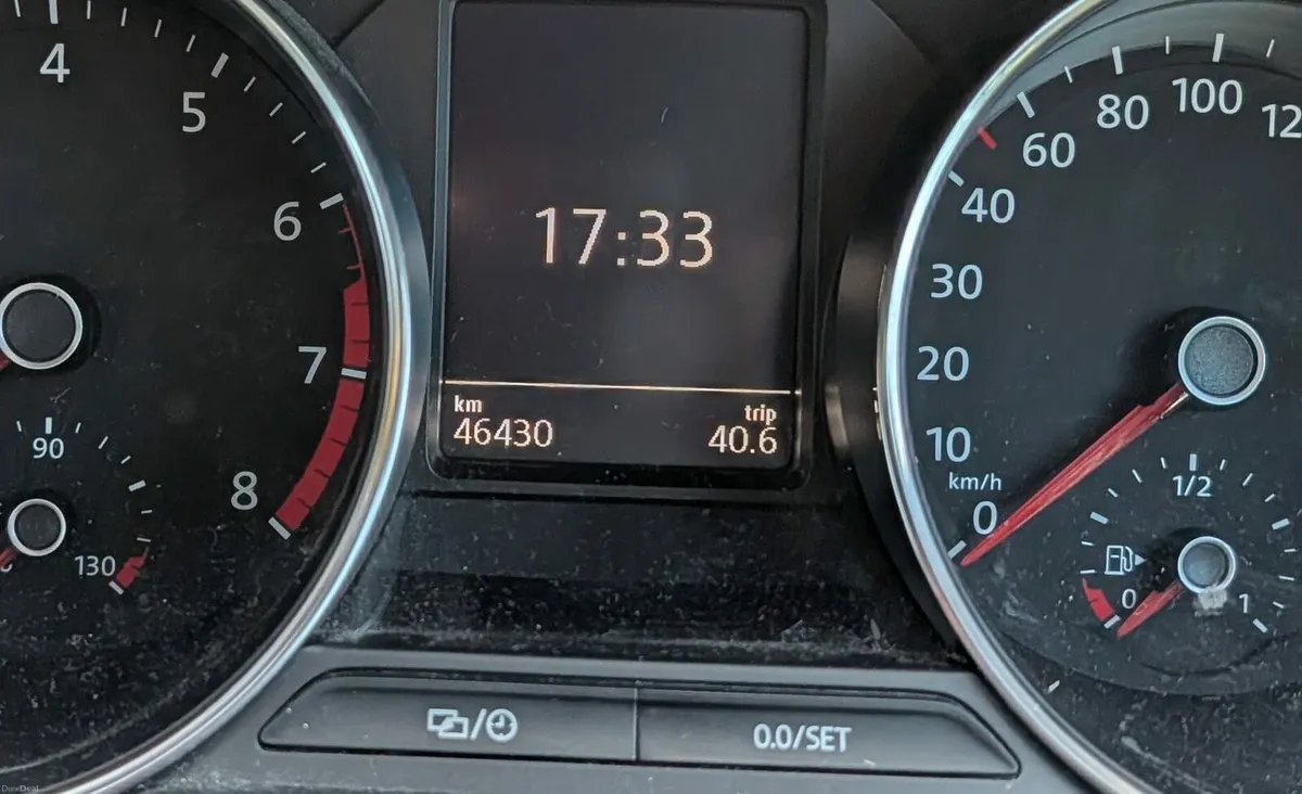 Volkswagen Polo 2016 Auto Low Mileage - Image 3