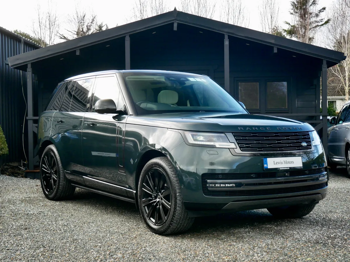 2025 Range Rover Autobiography **DEPOSIT TAKEN** - Image 1