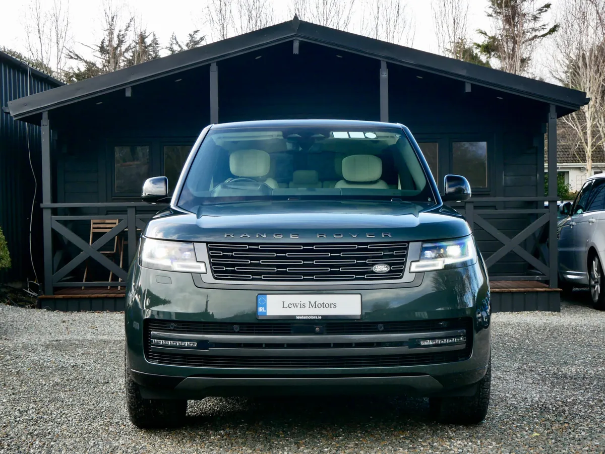 2025 Range Rover Autobiography P460e - Image 2