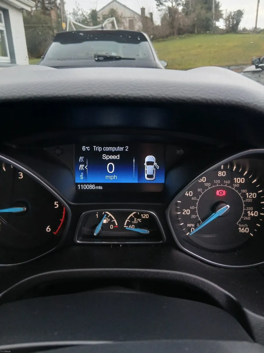 Ford Focus 2015 - Image 2