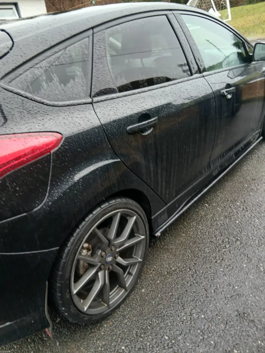 Ford Focus 2015 - Image 3