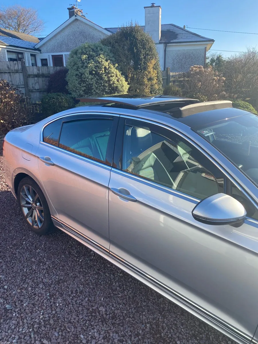 Volkswagen Passat R Line 2.0 TDI - Image 3