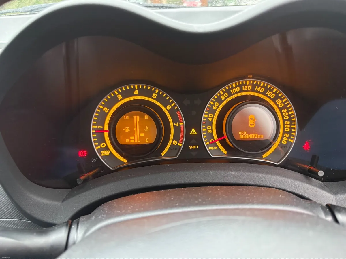 Toyota Auris 2008 1.4 Luna - Image 2