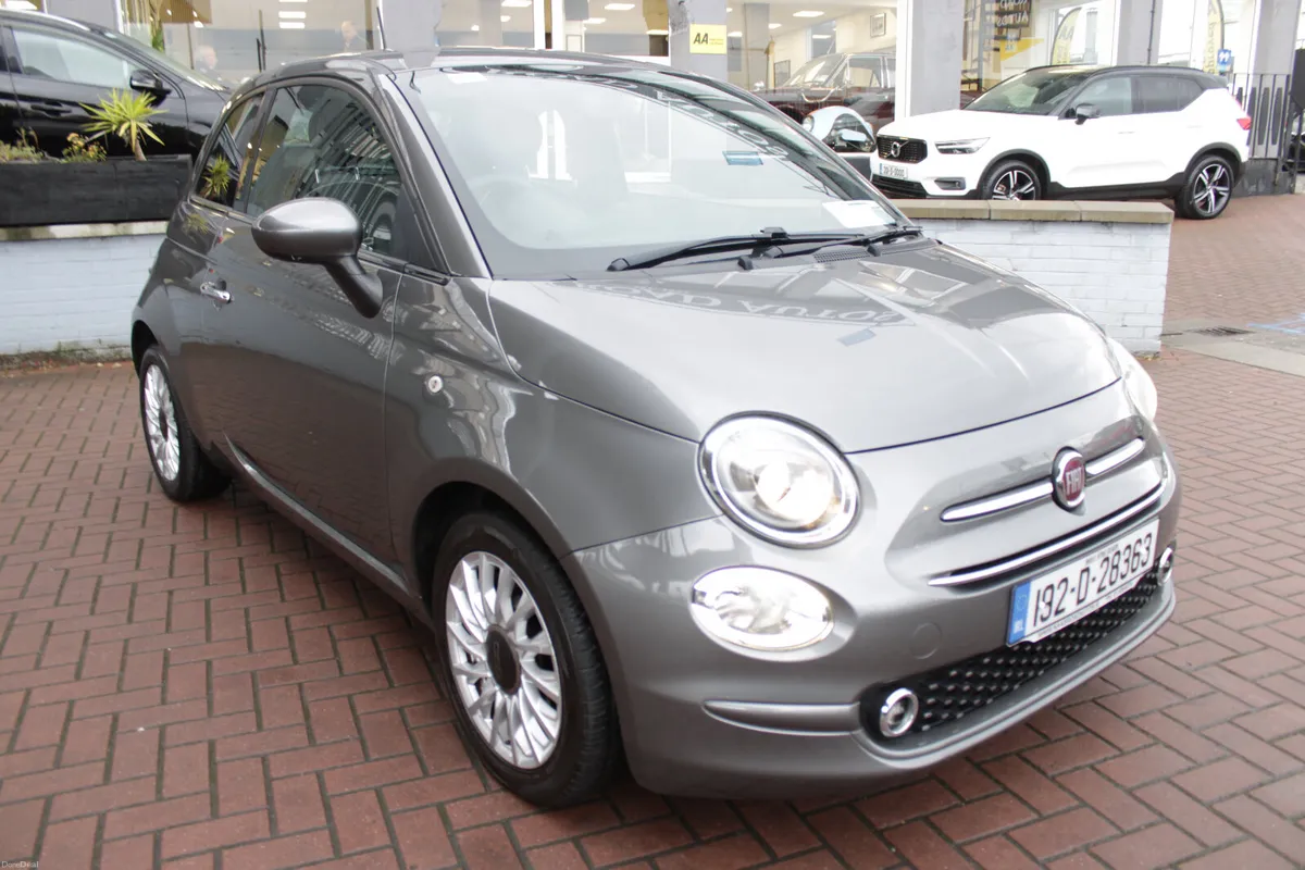 1.2 LOUNGE 69BHP 3DR HATCHBACK // STUNNING CAR WIT - Image 2