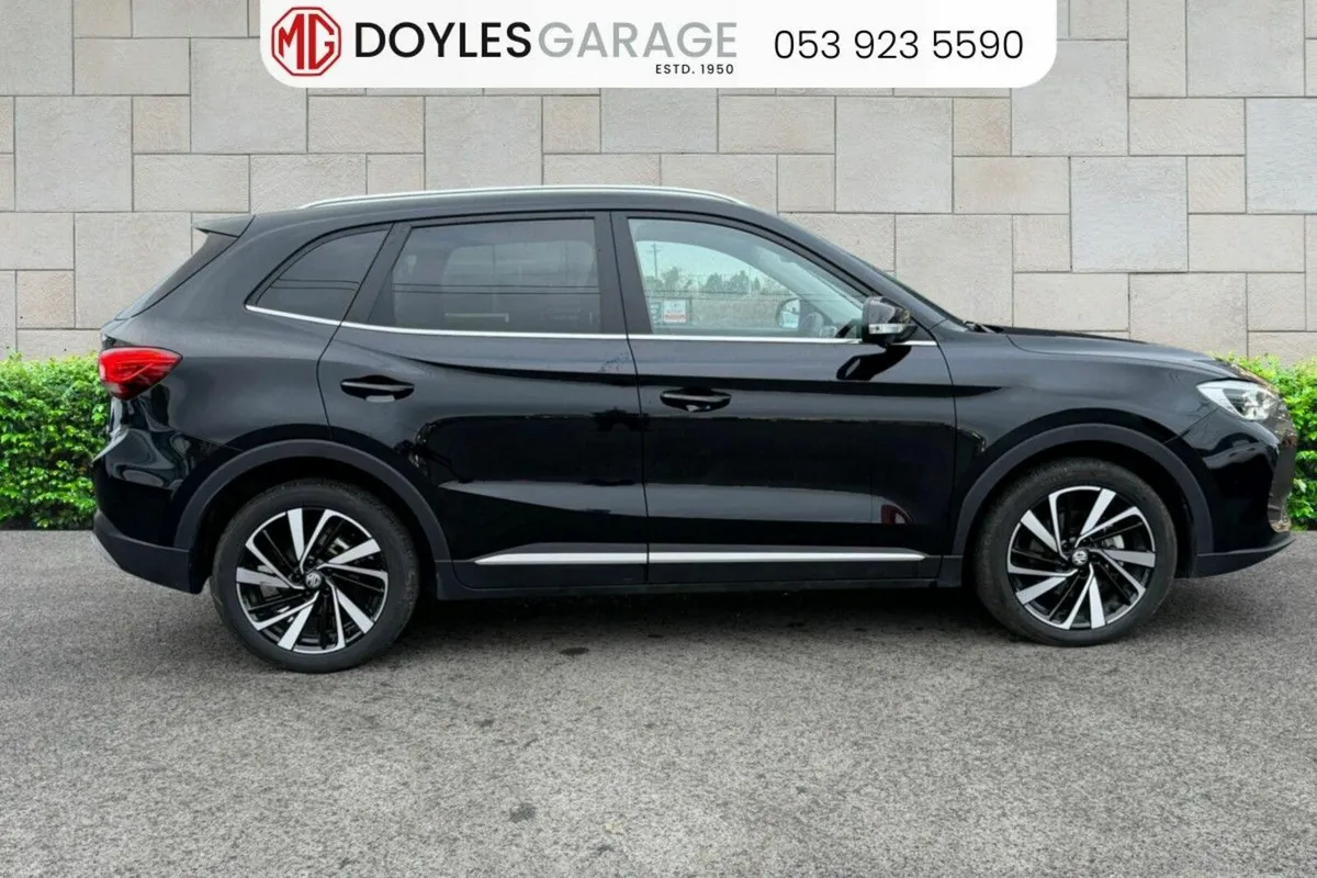 MG ZS Exclusive HEV - Image 2