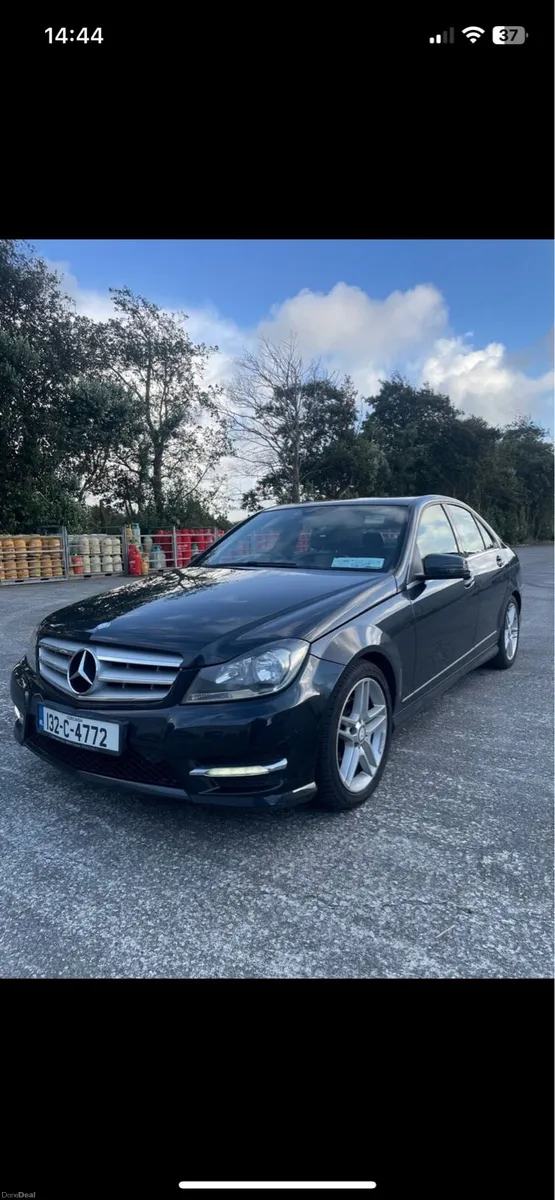 C220 AMG SPORT MANUAL - Image 2