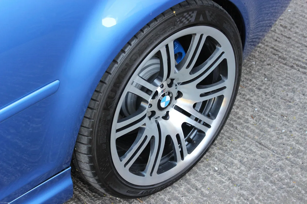 BMW M3 - Image 2