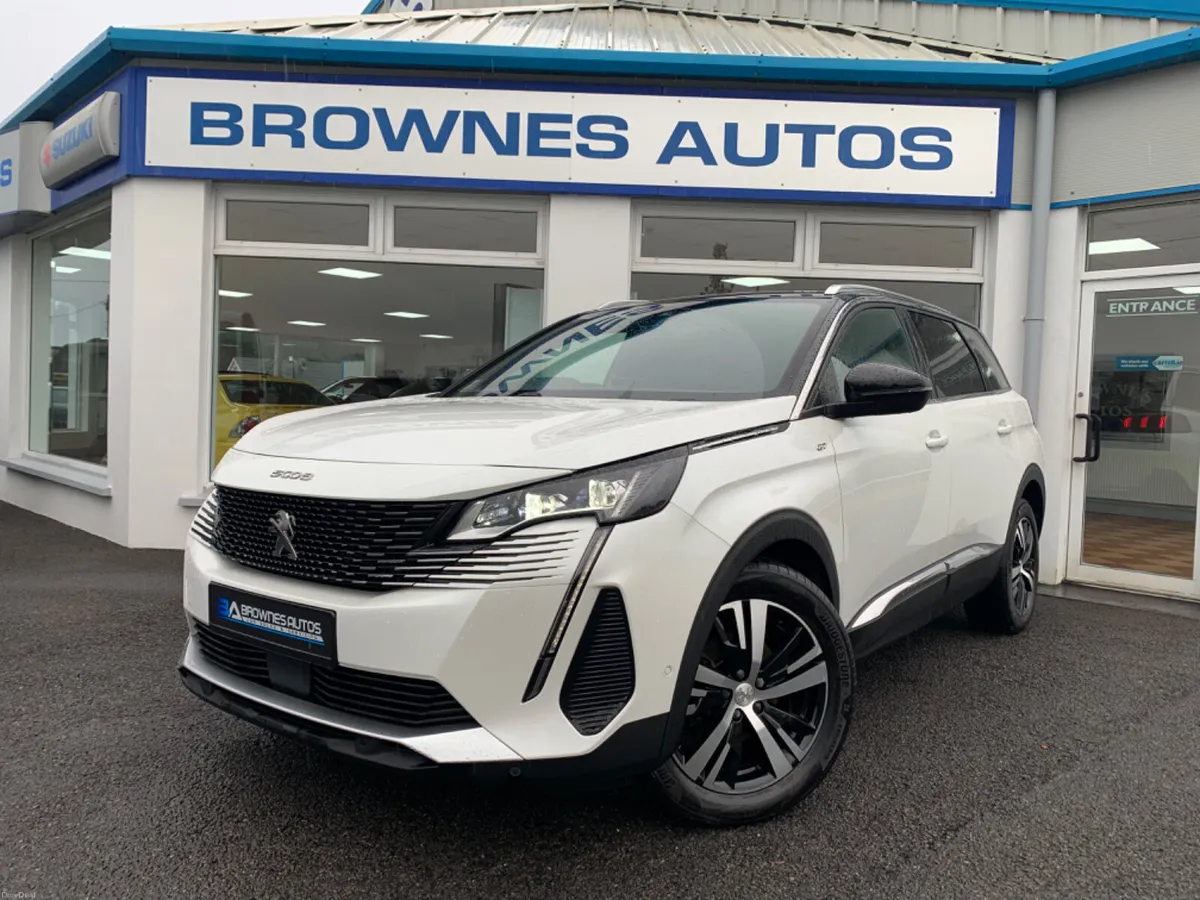 2023 Peugeot 5008 GT Premium - Image 2