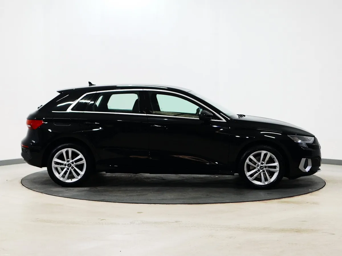 *56* 2023 Audi A3 1.4 tfsi sport - Image 3