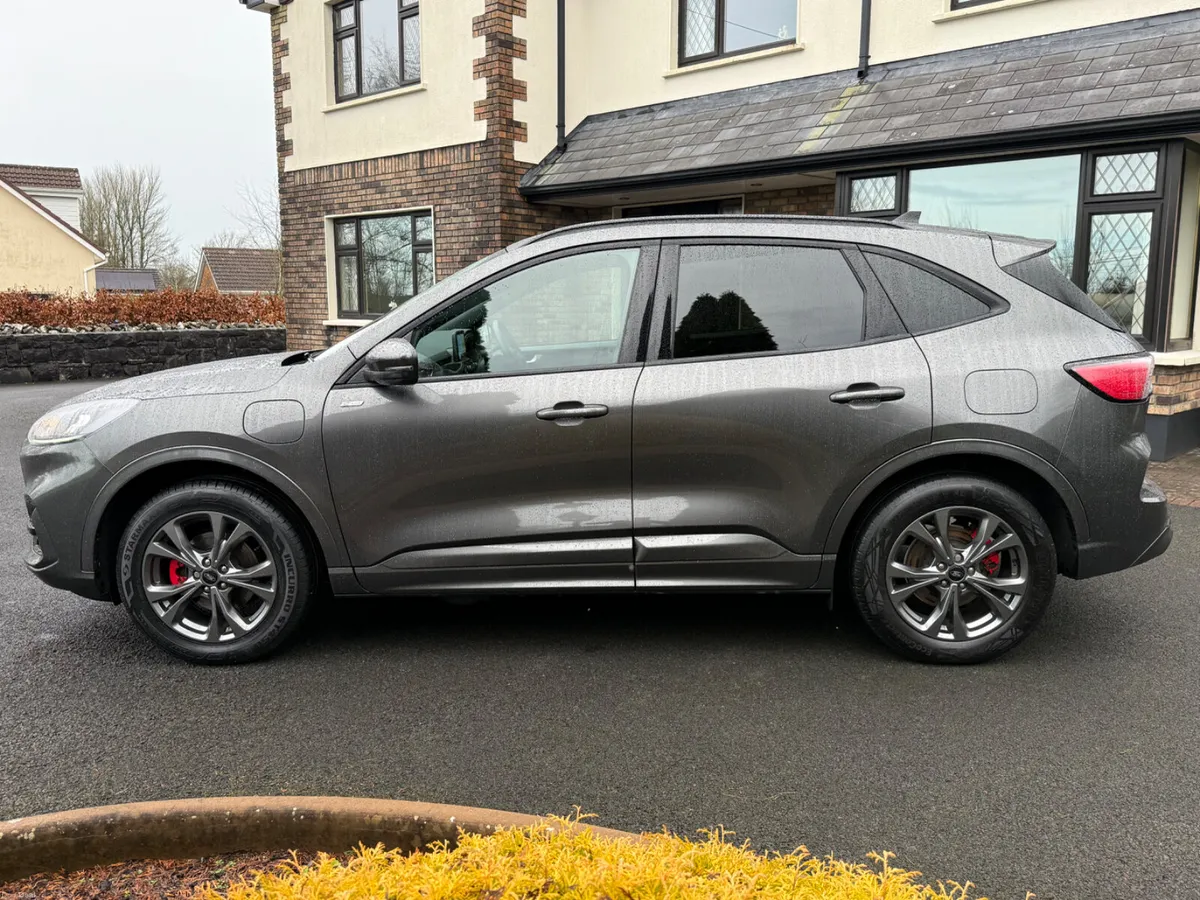 Immaculate 231 Ford Kuga ST Line PHEV! - Image 4