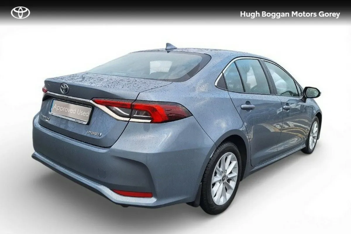 Toyota Corolla LUNA SALOON 4DR AUTO - Image 2