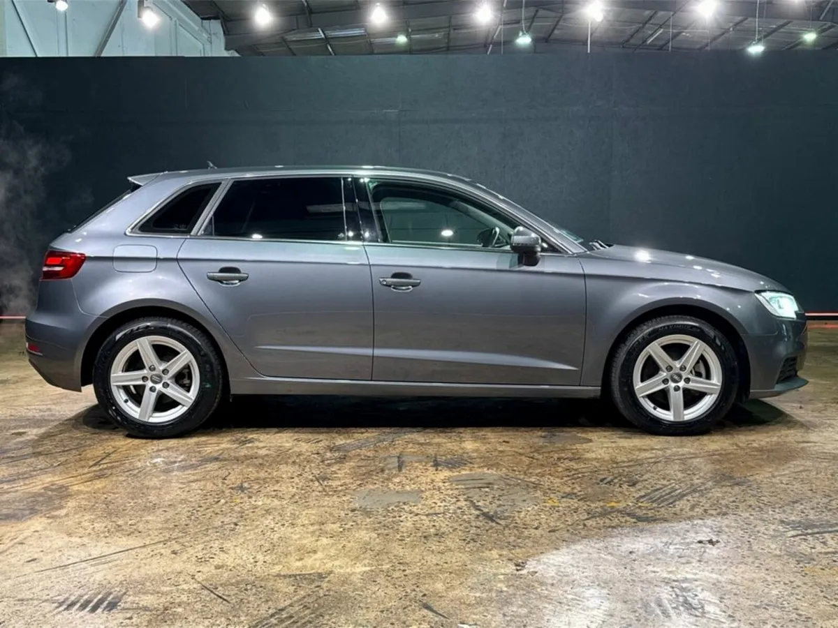 Audi A3 1.4 TFSI - FACTORY ALLOYS - REVERSE CAMERA - Image 3