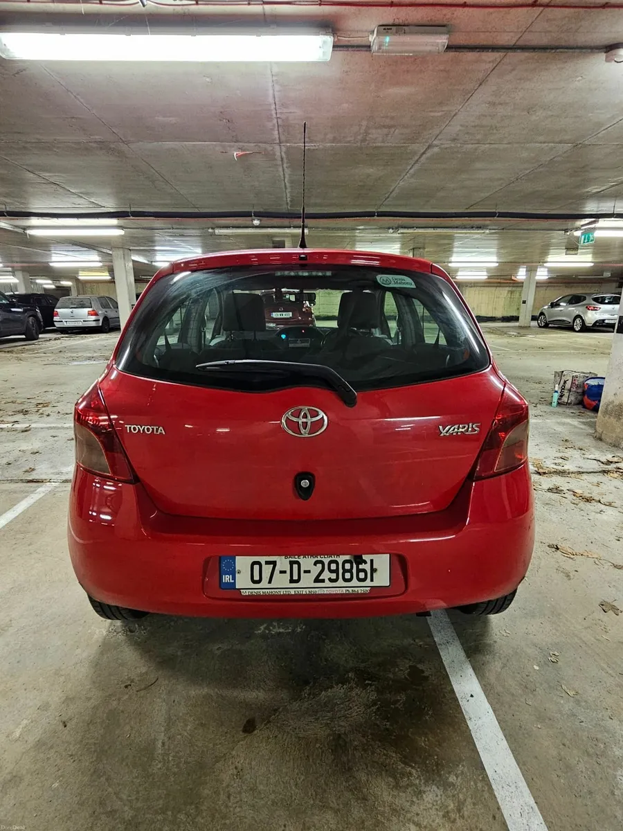 Toyota Yaris 2007 - Image 2