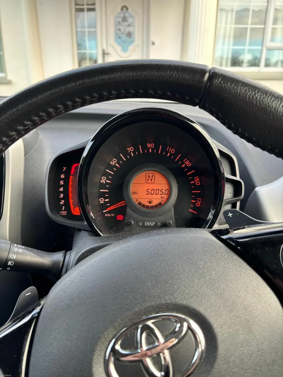 Toyota Aygo 2017 - Image 2