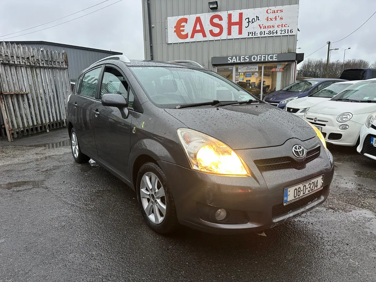 Toyota Corolla Verso  1.6 Petrol NCT TAX 7 SEATER - Image 2
