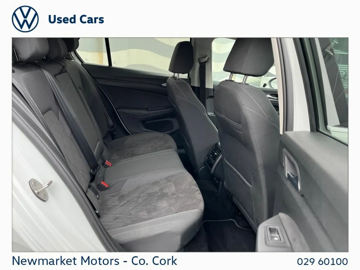 Volkswagen Golf STYLE 1.5TSI 130BHP - Image 3