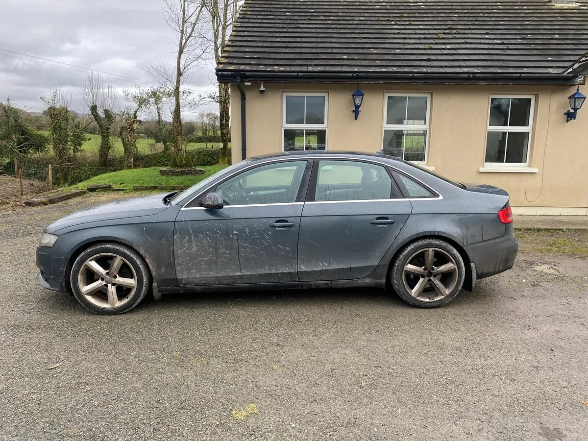 Audi A4 2010 - Image 3