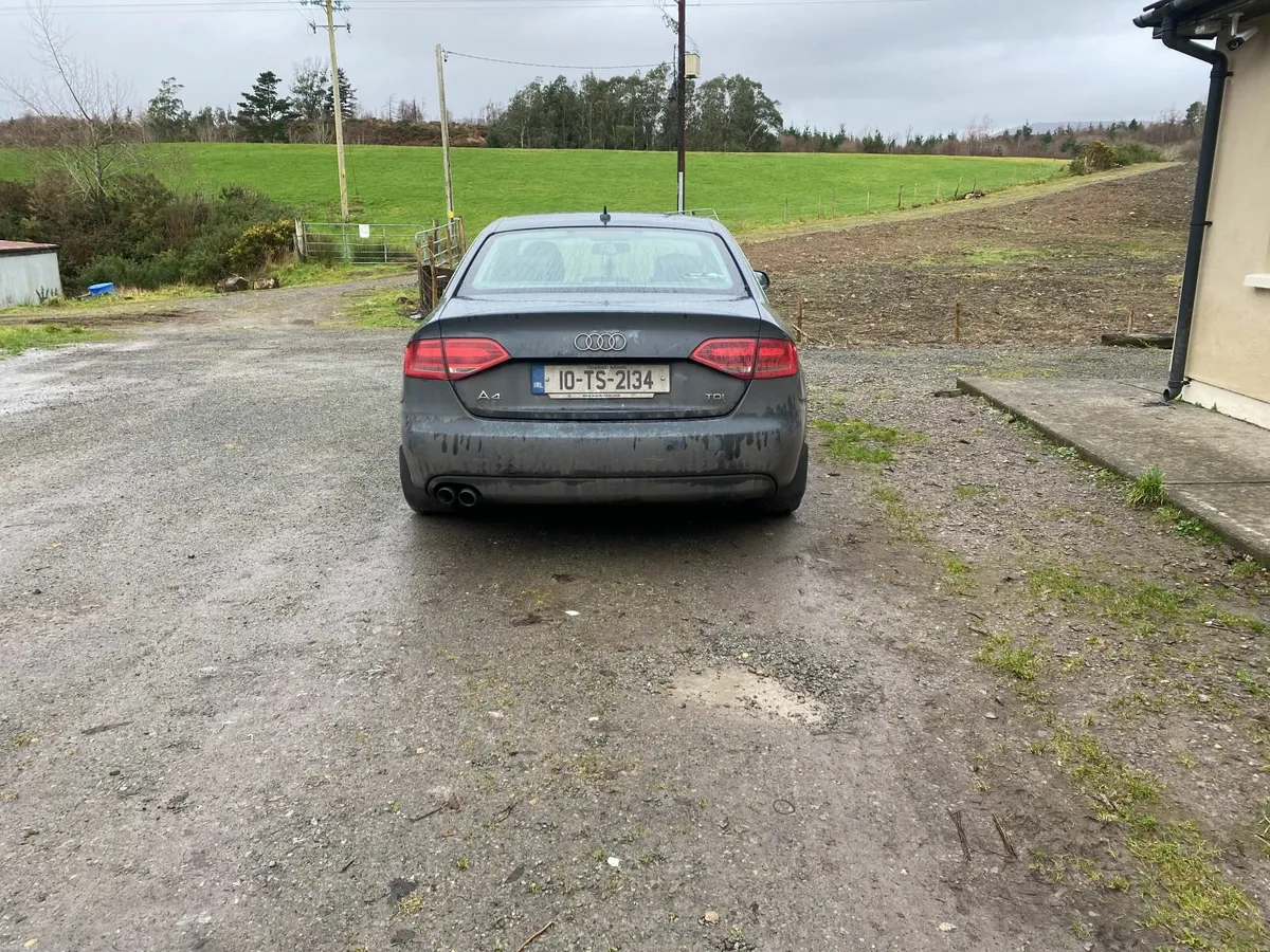 Audi A4 2010 - Image 4