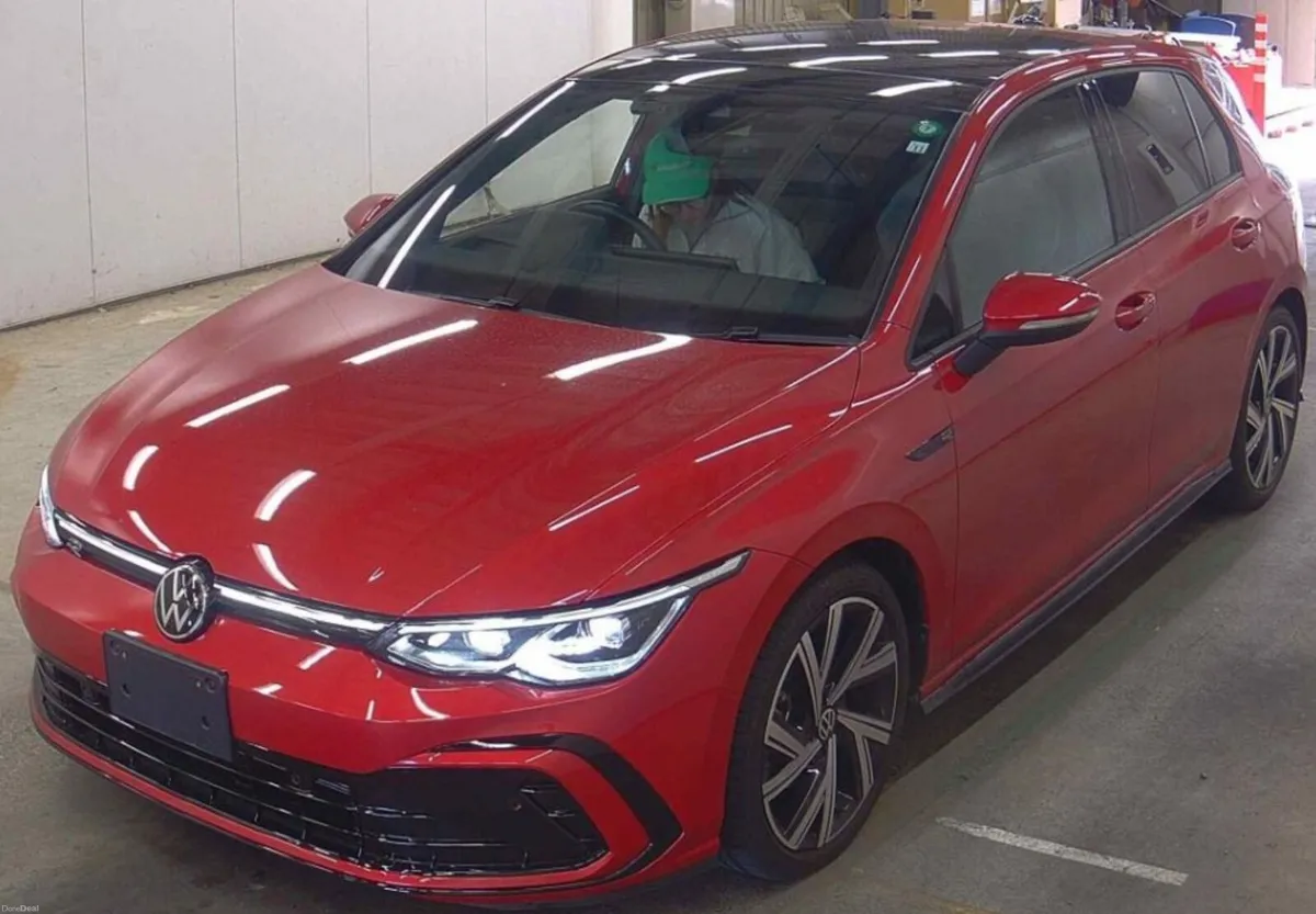 2022 Golf R-Line Automatic Hybrid - Image 2