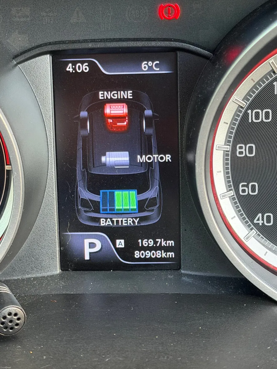 Suzuki Swift Rs 1.2  HYBIRD ,AUTOMATIC. - Image 2