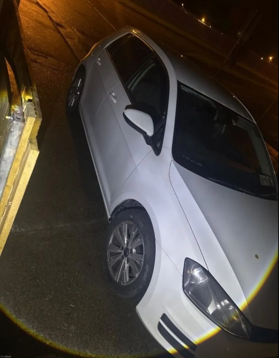 Volkswagen Golf 2014 - Image 1