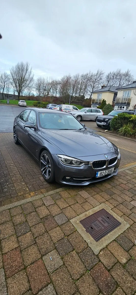 BMW 3-Series 2018 - Image 1