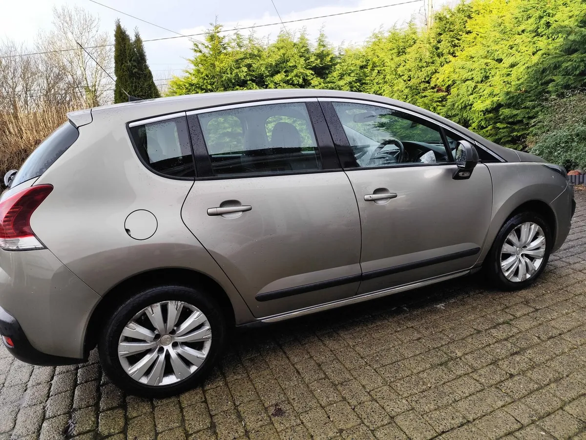 Peugeot 3008 automatic diesel - Image 4