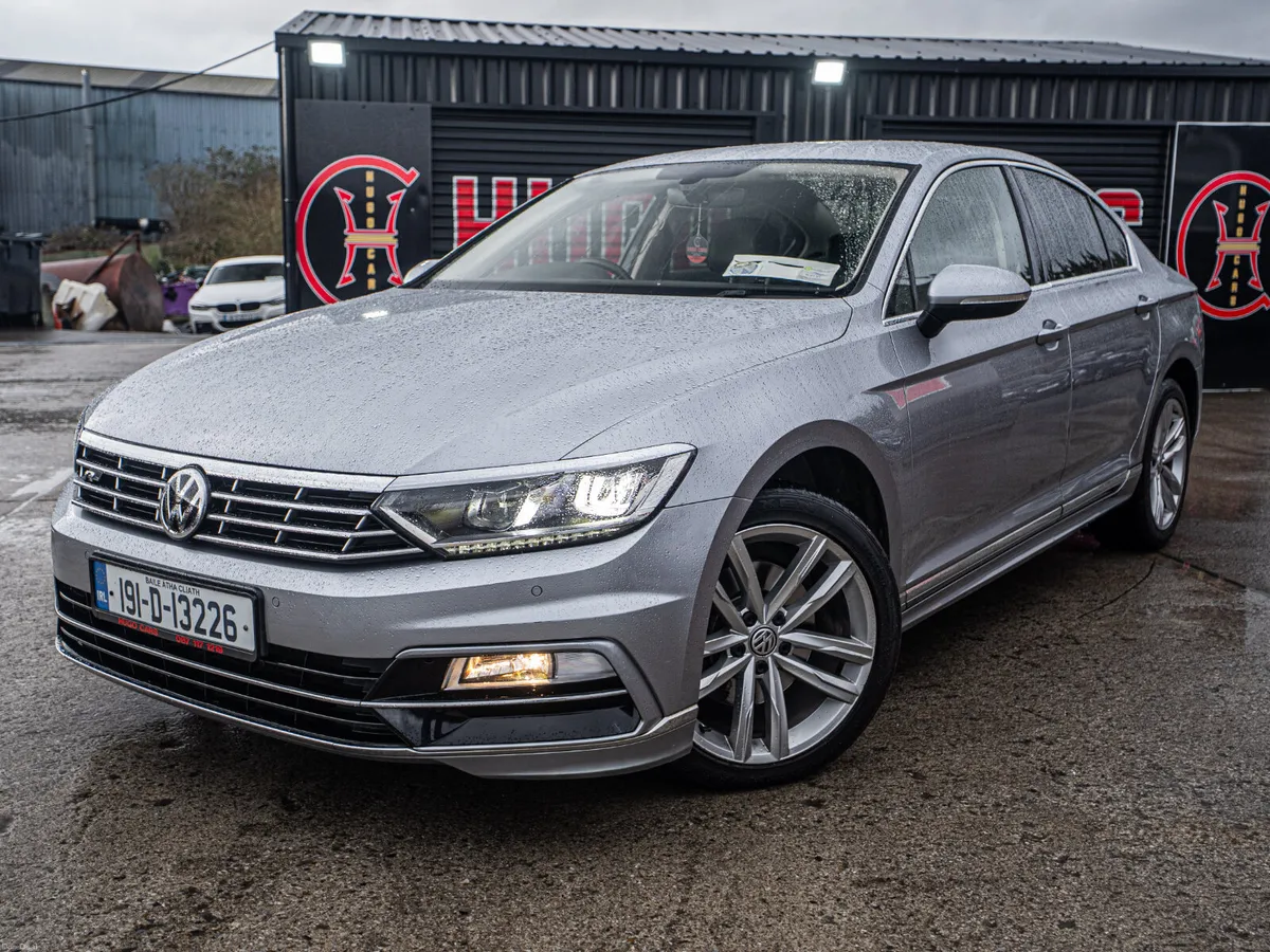 2019 Passat 2.0d Auto HIGHLINE/High spec/1yr warra - Image 4