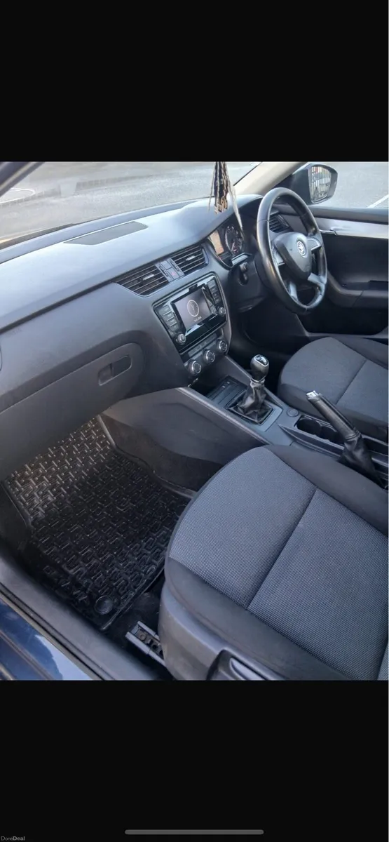 2013 Skoda Octavia 1.6 Diesel - Image 4