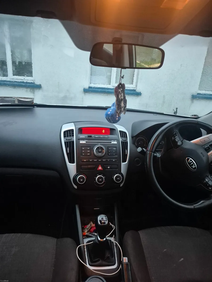 Kia Ceed 2012 - Image 3