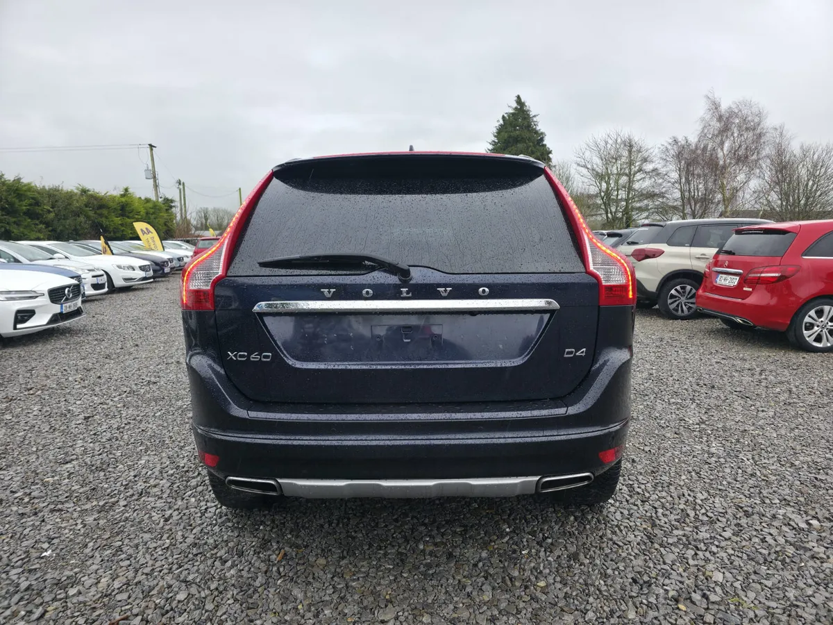 2016 Volvo XC60 D4 SE - Image 4