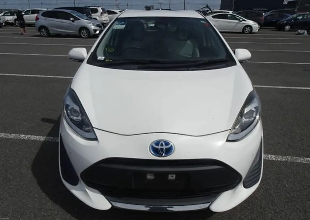 Toyota Aqua 2020 - Image 2