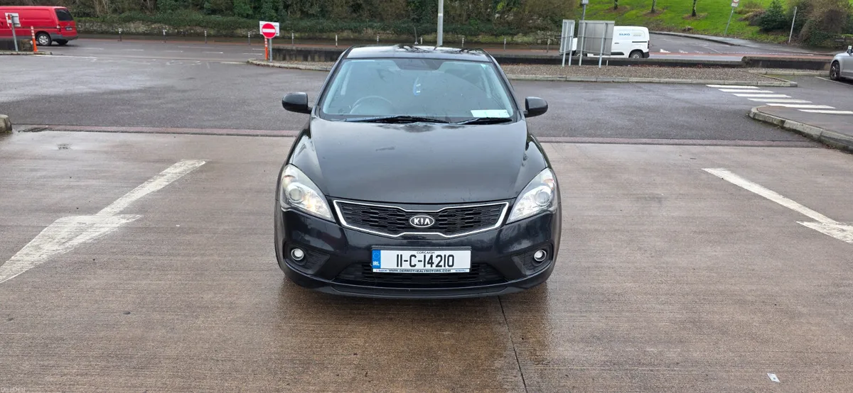Kia Ceed NEW NCT 07.26 LOW MILES - Image 3