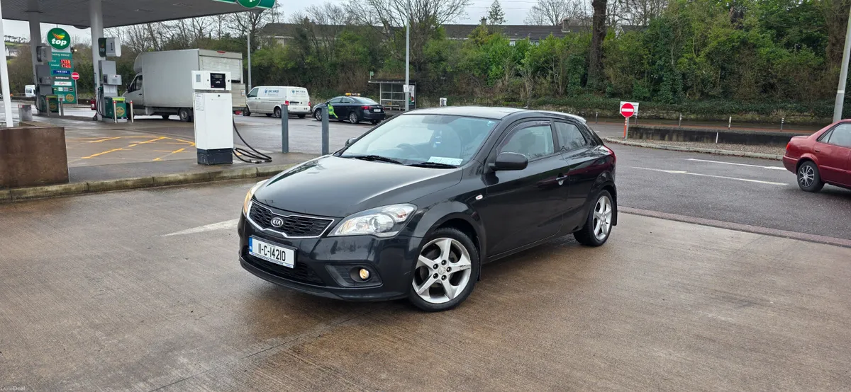 Kia Ceed NEW NCT 07.26 LOW MILES - Image 1