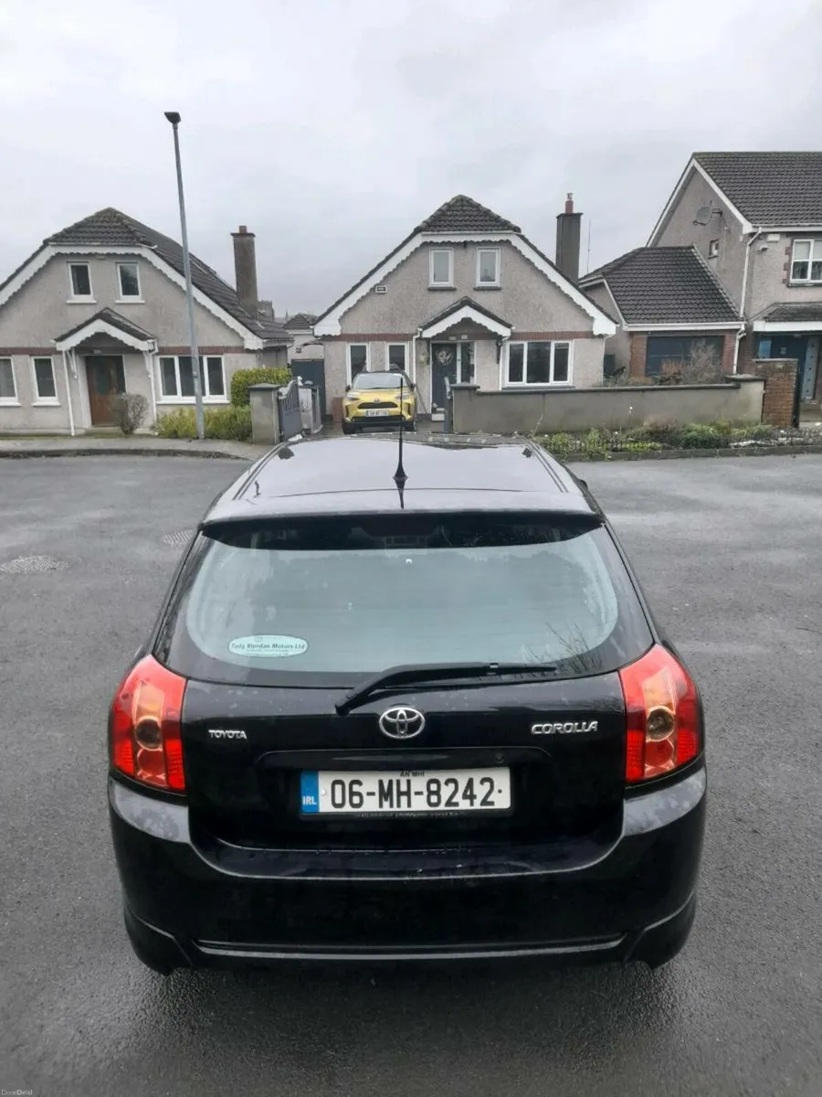 Toyota Corolla E12 2006 - Image 4