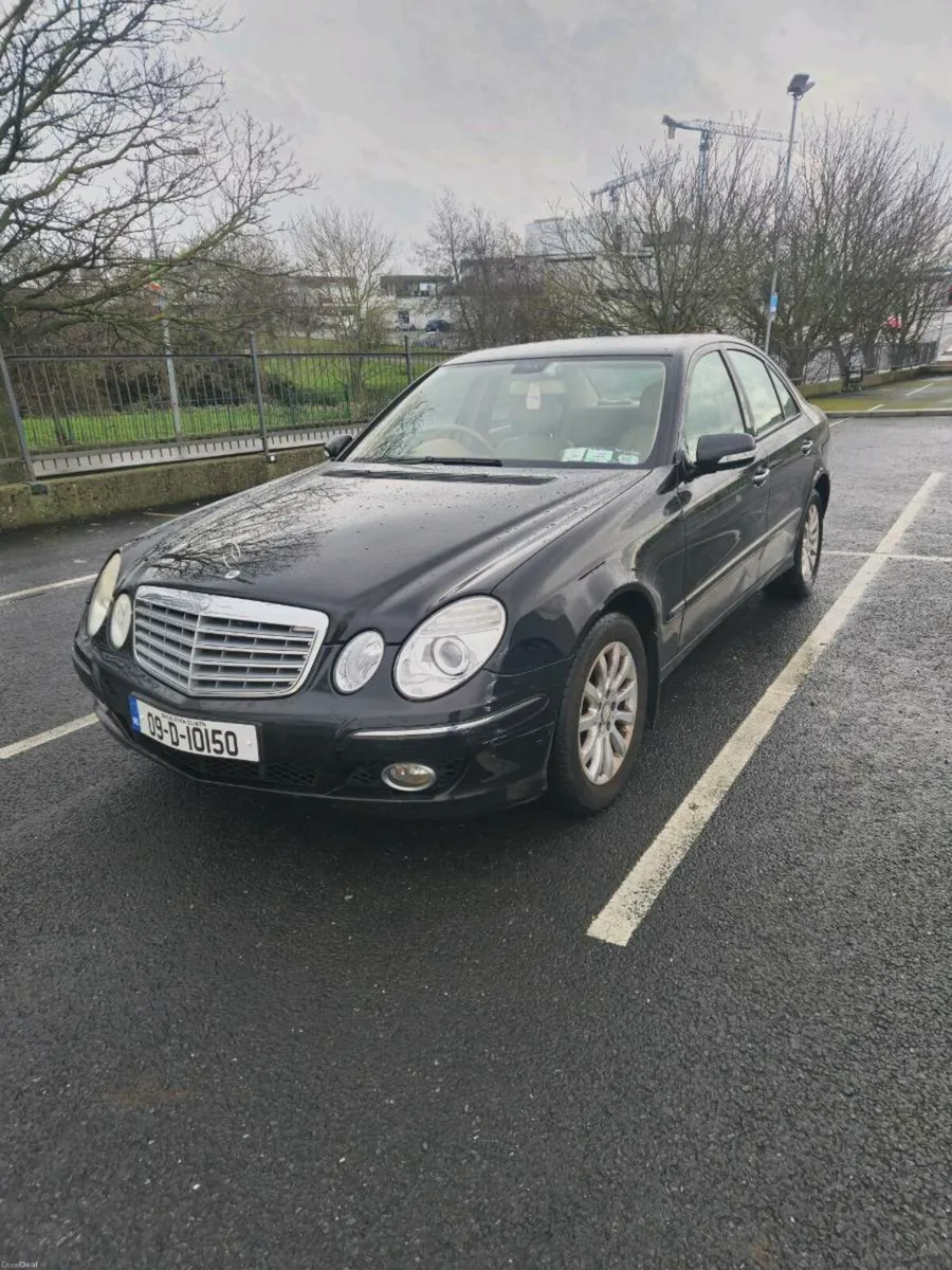 Mercedes Benz E200 K ELEGANCE 2009 180HP - Image 3