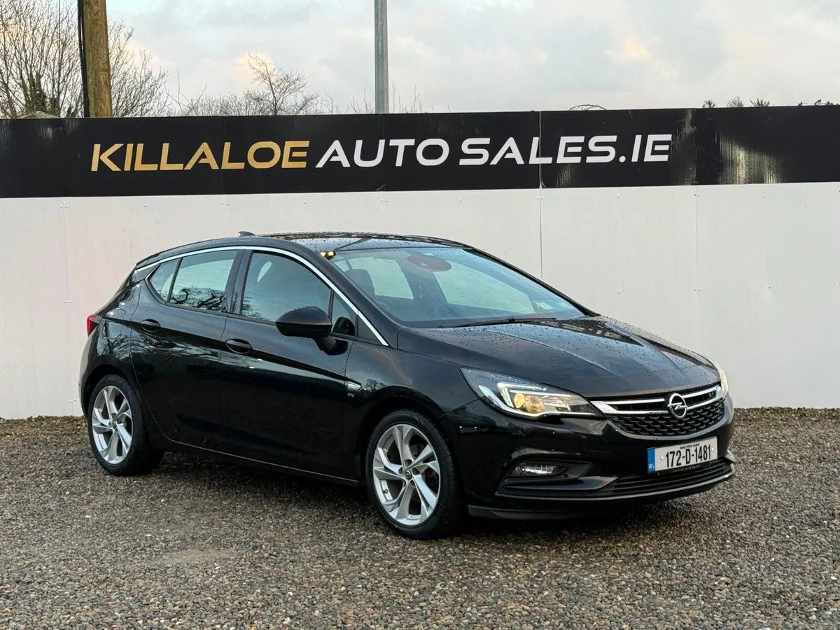 2017 Opel Astra 1.0 SRI Manual (Very Low Miles) - Image 1