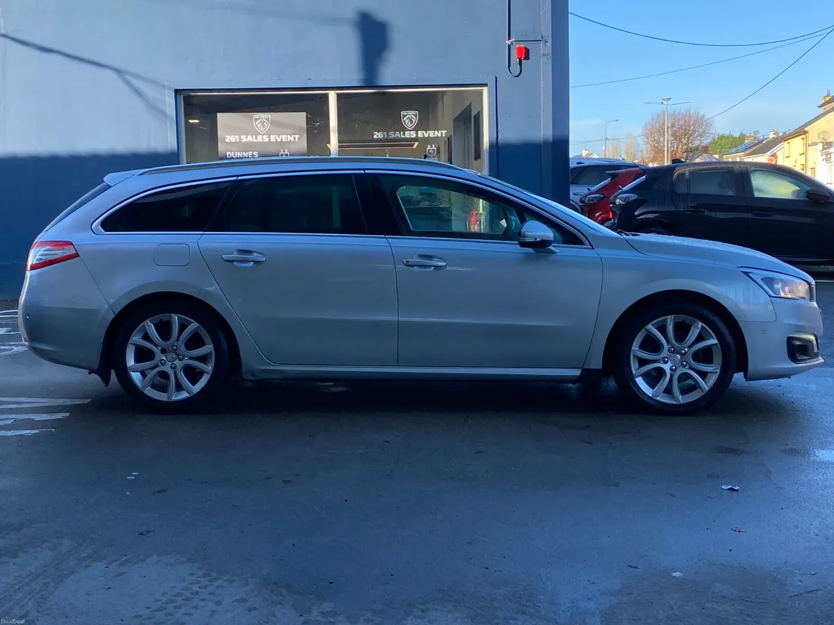Peugeot 508 2.0 HDI 140bhp Sat Nav Allure SW - Image 2